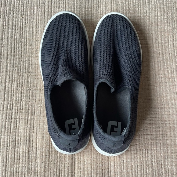 Allbirds Men’s slip on Mesh Tennis Shoes - Picture 3 of 7